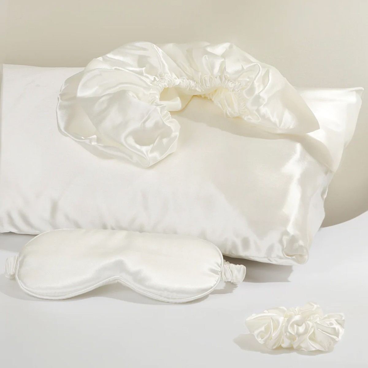 Kit de nuit en satin - Blanc - 4 produits