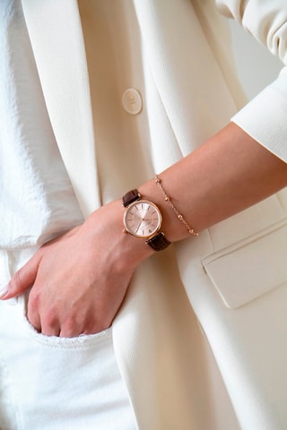 Coffret montre à quartz et bracelets en acier et cuir