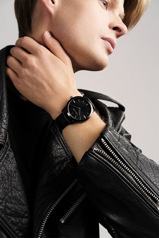 Montre à quartz en cuir Perth - Noir