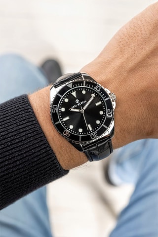 Montre à quartz en cuir - Tachymètre - Noir et argenté - Paul McNeal