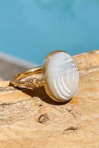 Bague dorée à l'or fin jaune - Nacre