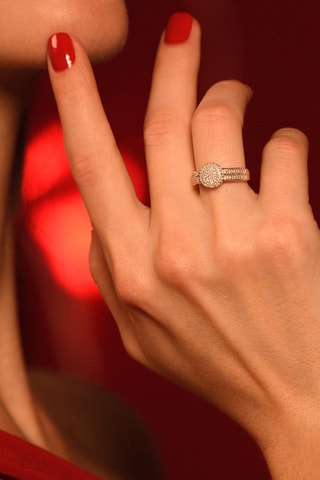 Bague First Love 
Or jaune et diamants