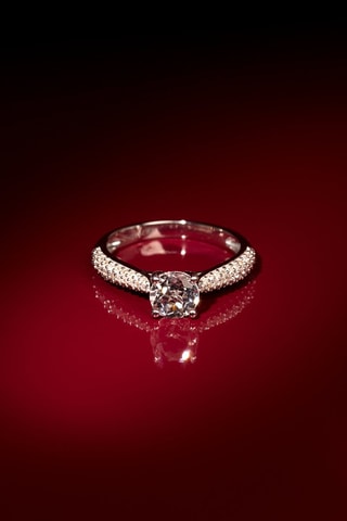 Bague Tawo Or blanc, diamants et topaze