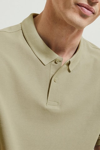 $Polo regular - Kaki