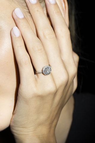 $Bague Pompadour - Or blanc et diamants