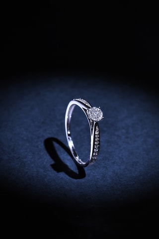 $Bague Solitaire Radieux - Or blanc et diamants
