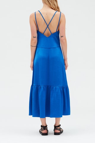 $Robe mi-longue satinée fluide - Bleu