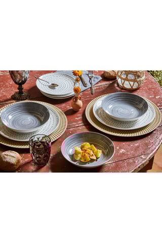 $Service en porcelaine Madison Koonan - 18 pièces