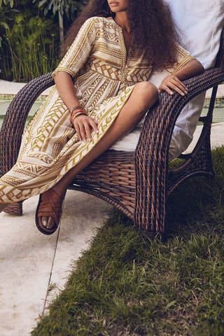 $Robe midi Cerise - Beige et moutarde