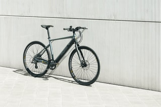 $Vélo électrique de ville E-ROAD PRO 28 - Gris et noir
