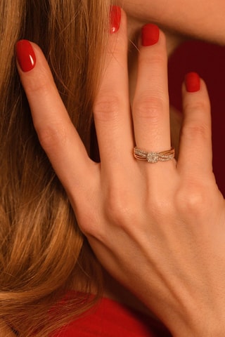 $Bague Rosalia 
Or jaune et diamants