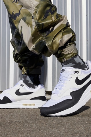 $Nike Air Max 1 en nubuck - Blanc