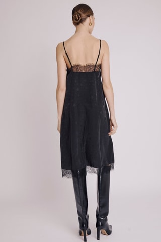 $Robe en soie - Noir