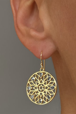 $Boucles d'oreilles dorées à l'or fin jaune