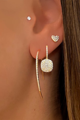 $Boucles d'oreilles dorées à l'or fin jaune