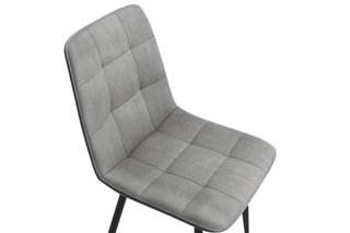 $6 chaises Linda Gris clair