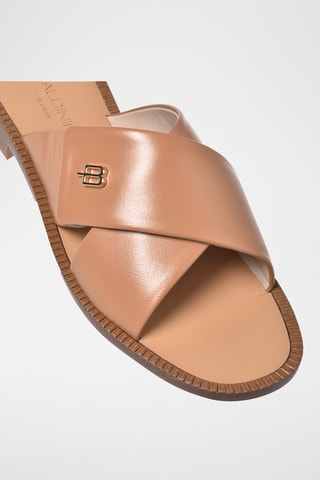 $Mules en cuir - Camel