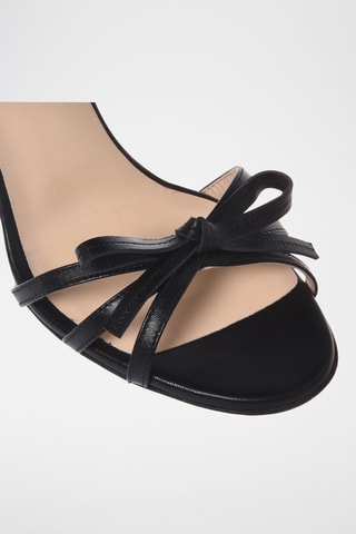 $Sandales à talons en cuir - Noir