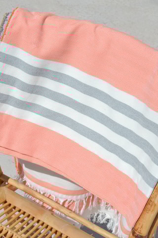 $Fouta de plage - Blanc et corail - 90 x 180 cm