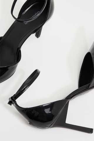 $Escarpins en cuir verni - Noir