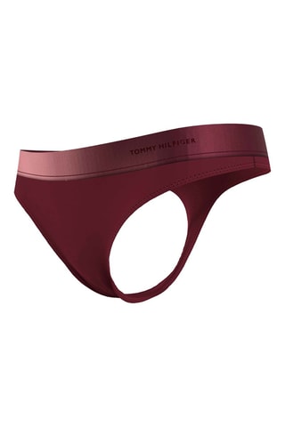 $String Rouge