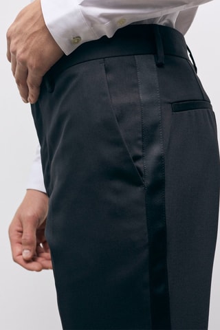 $Pantalon droit en laine Noir