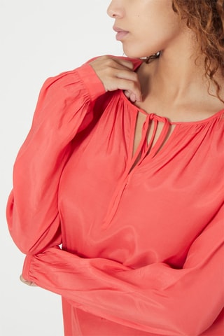 $Blouse Rouge