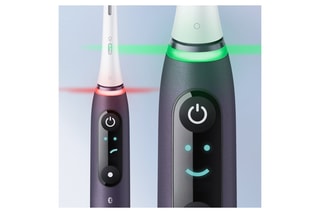 $Brosse à dents électrique connectée iO series 8n