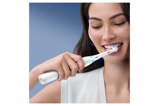 $Brosse à dents électrique connectée iO series 8n
