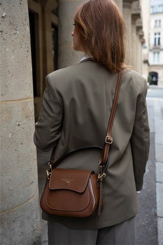 $Sac à main en cuir Laura - Marron