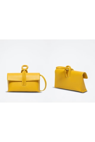 $Pochette en cuir Emy - Jaune
