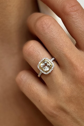$Bague - Argent plaqué or jaune, améthyste et zircons