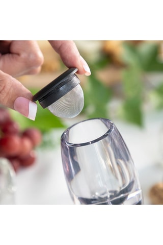 Aérateur de vin - 
Noir et transparent