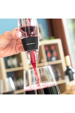 Aérateur de vin - 
Noir et transparent