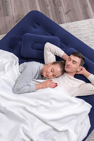 Matelas gonflable - 152 x 203 cm - Epaisseur 22 cm