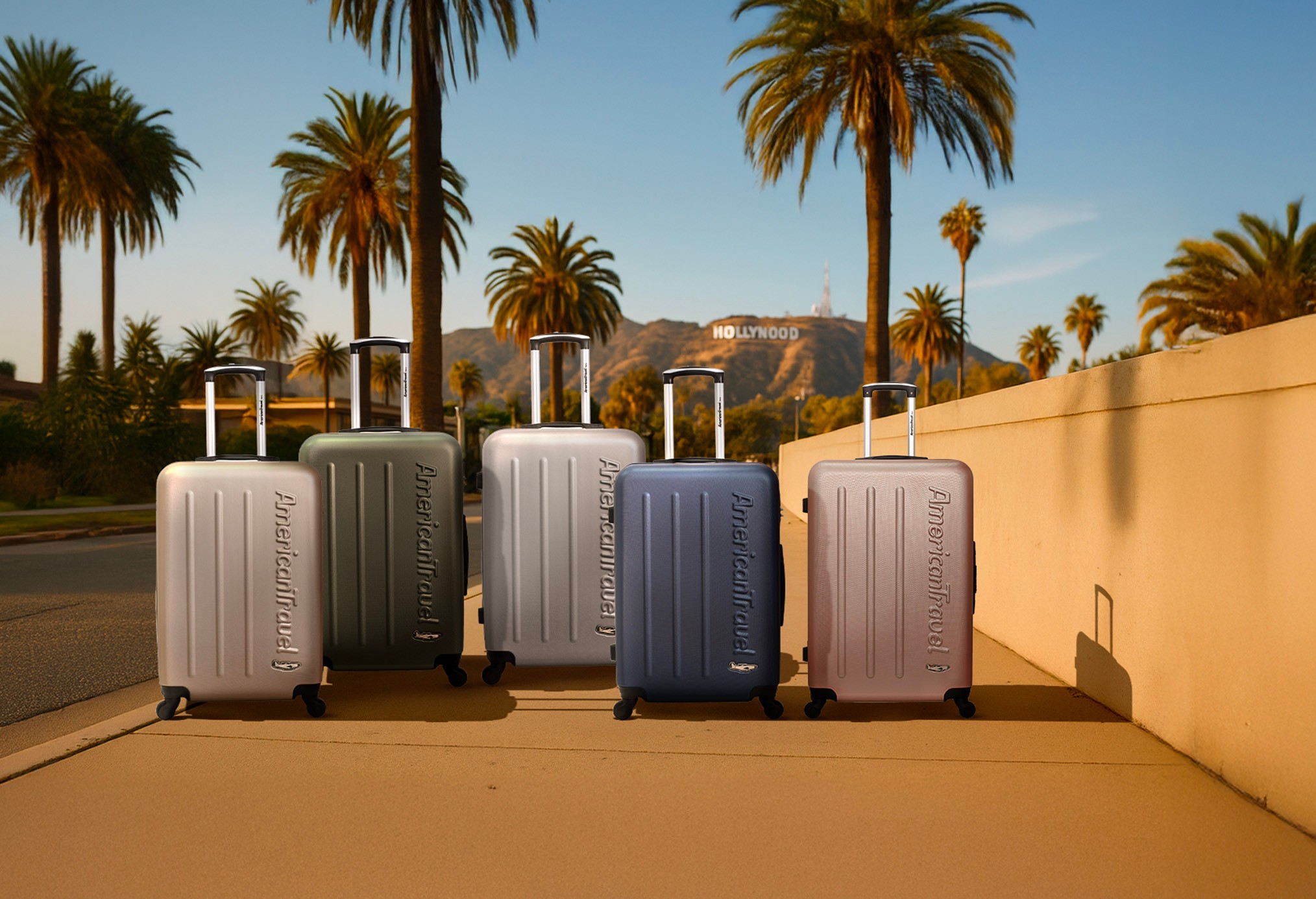 AMERICAN TRAVEL à prix discount chez SHOWROOMPRIVÉ