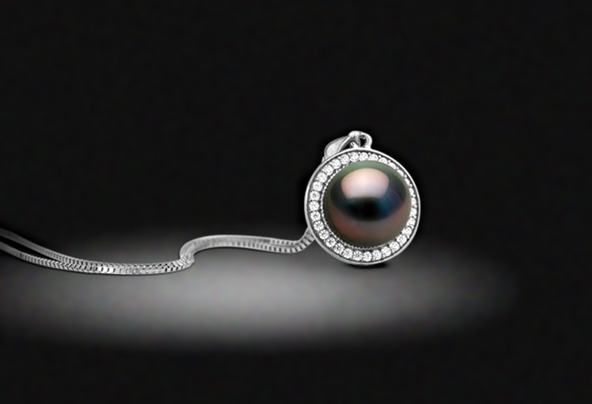 JUST PEARL à prix discount chez SHOWROOMPRIVÉ