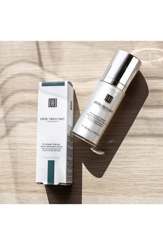 $Sérum Pro-Expert traitement de l'acné à base de salicylique - Peaux mixtes à grasses - 30 ml
