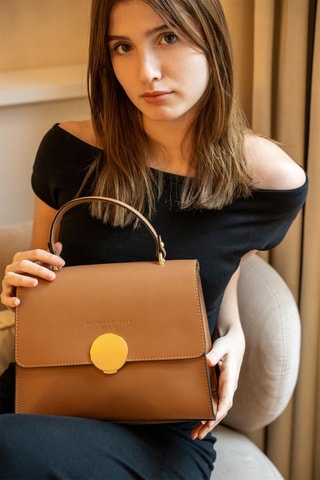 Sac à main en cuir Clau - Camel