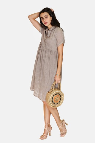 Robe longue en lin 
Beige