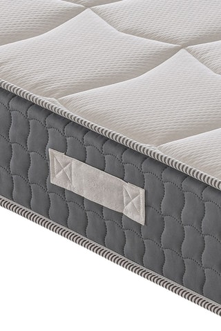 Matelas mousse à mémoire de forme Delphine