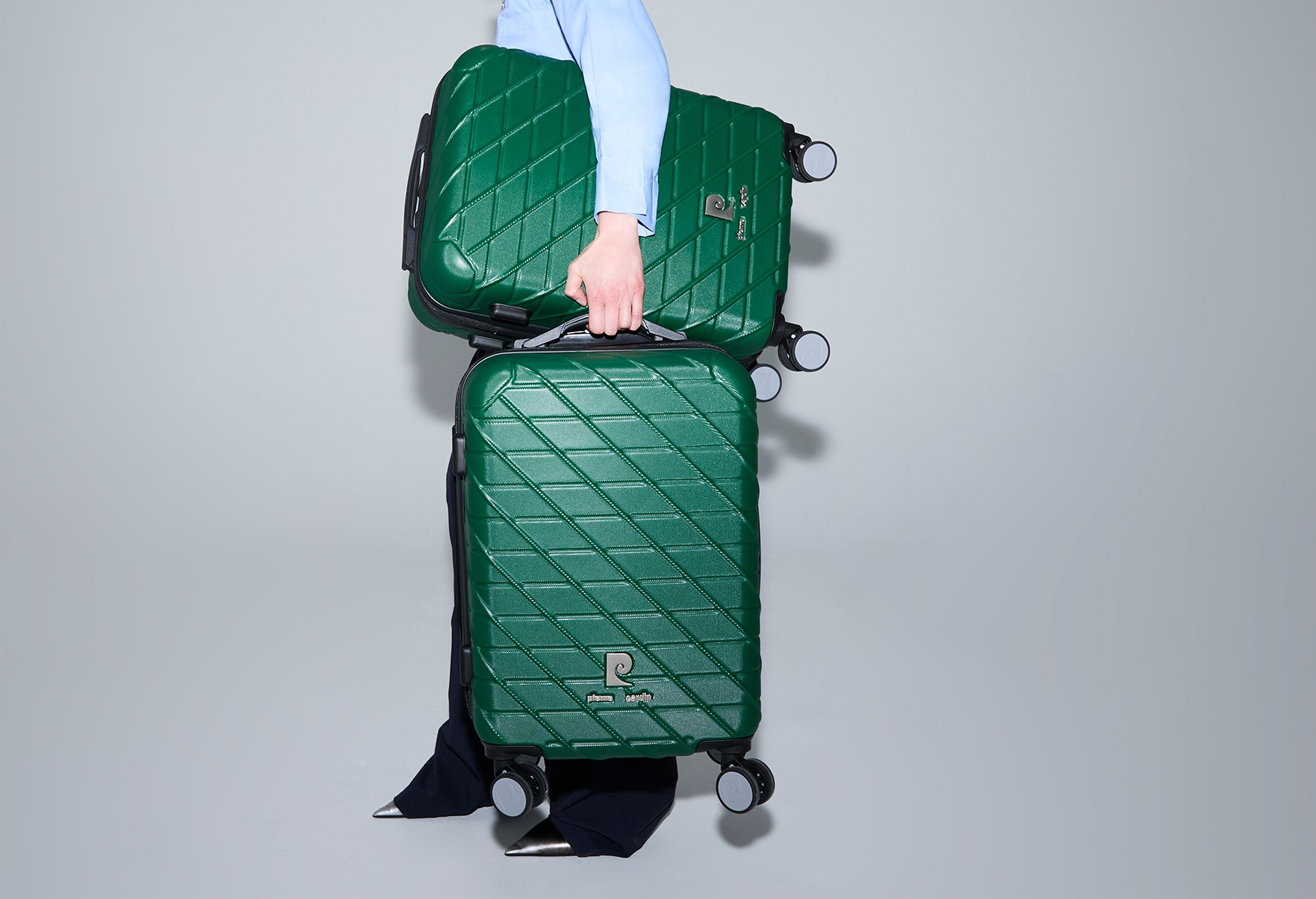 PIERRE CARDIN en vente privilège chez SHOWROOMPRIVÉ