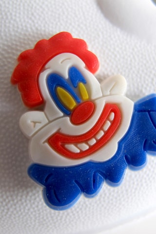 Pin’s Pin’zz - Blanc et rouge