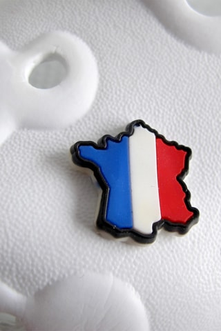 Pin’s Pin’zz - Bleu roi et rouge