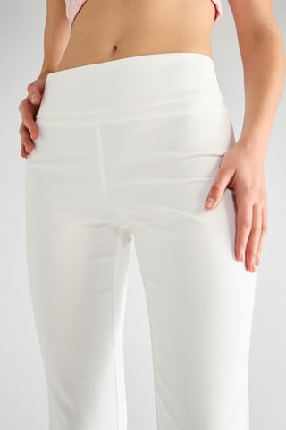 Pantalon flare - Blanc