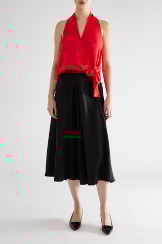 Top  - Rouge