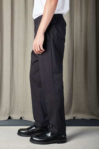 Pantalon regular en coton biologique Billie - Noir