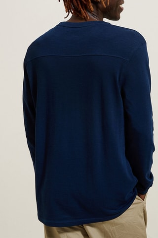 T-shirt slim en coton biologique - Bleu foncé
