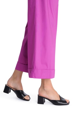 Mules à talons en cuir de chèvre Judy - Noir