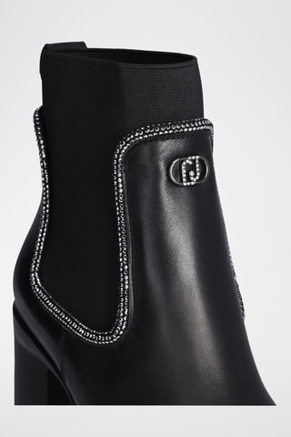 Bottines Chelsea en cuir de taureau Now - Noir
